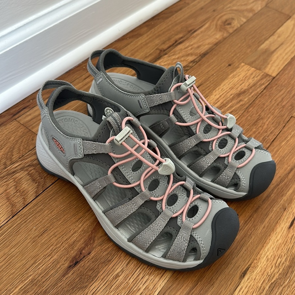 Keen Astoria West Gray and Pink Sandals - Picture 3 of 7